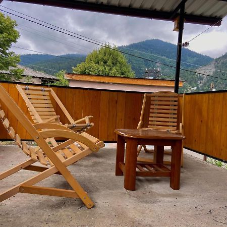Apartamento Nina’s corner Borjomi Exterior foto