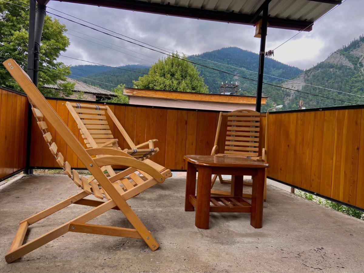 Apartamento Nina’s corner Borjomi Exterior foto